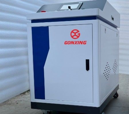 Saubere Art Berührungsfreie Faserlaserreinigungsmaschine für Metallrost Oberflächenfarbe in Lebensmittelgetränken Entfernen von GONXONG LASER