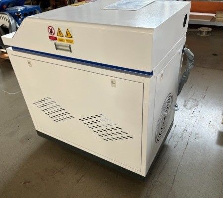 Heim 2000w 3000w Pulsefaser-Laserreinigungsmaschine für Rost-Oberflächenreinigung auf Metalloberflächen durch Au3tech Control System