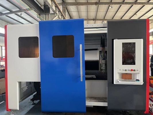 Automatische GONXING MetalFab Faserlaserschneidmaschine mit Schneider Electric-France Komponenten und unterstützt LAS-Grafikformat