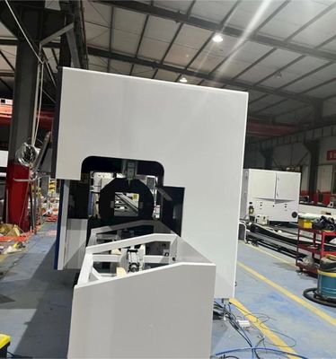 Laserquelle Neupositionierung Genauigkeit 0,03mm Auto Feeder CNC Laser Tube Schneidemaschine für kleine Röhren